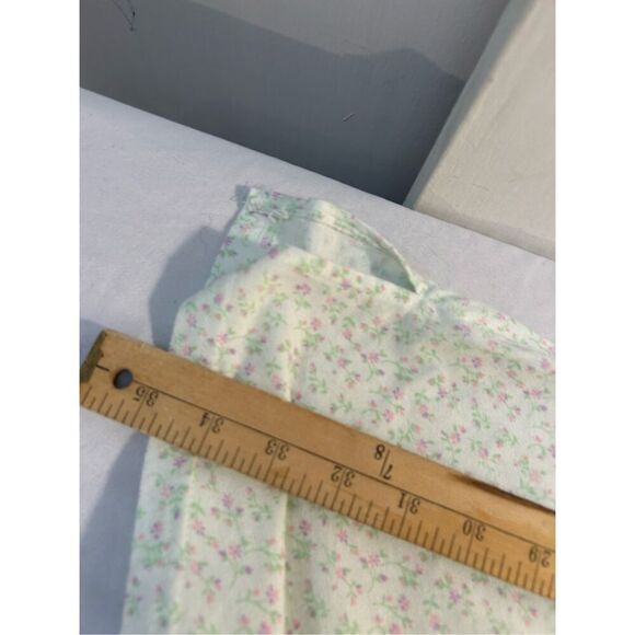 Miss Elaine gown large cottage core style green w/pastel flowers rn#17414 - Picture 8 of 9